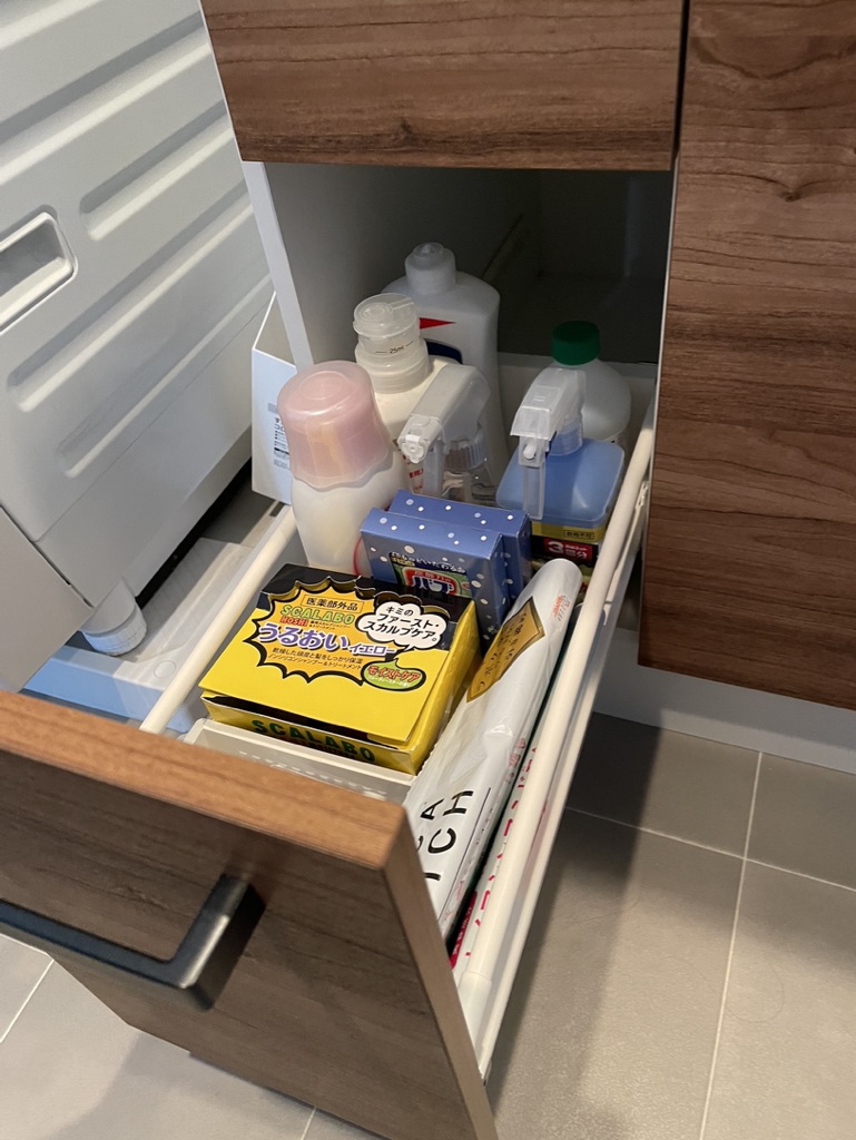 福岡　整理収納アドバイザー　トトノウラボ
片付け後の洗面台引き出し