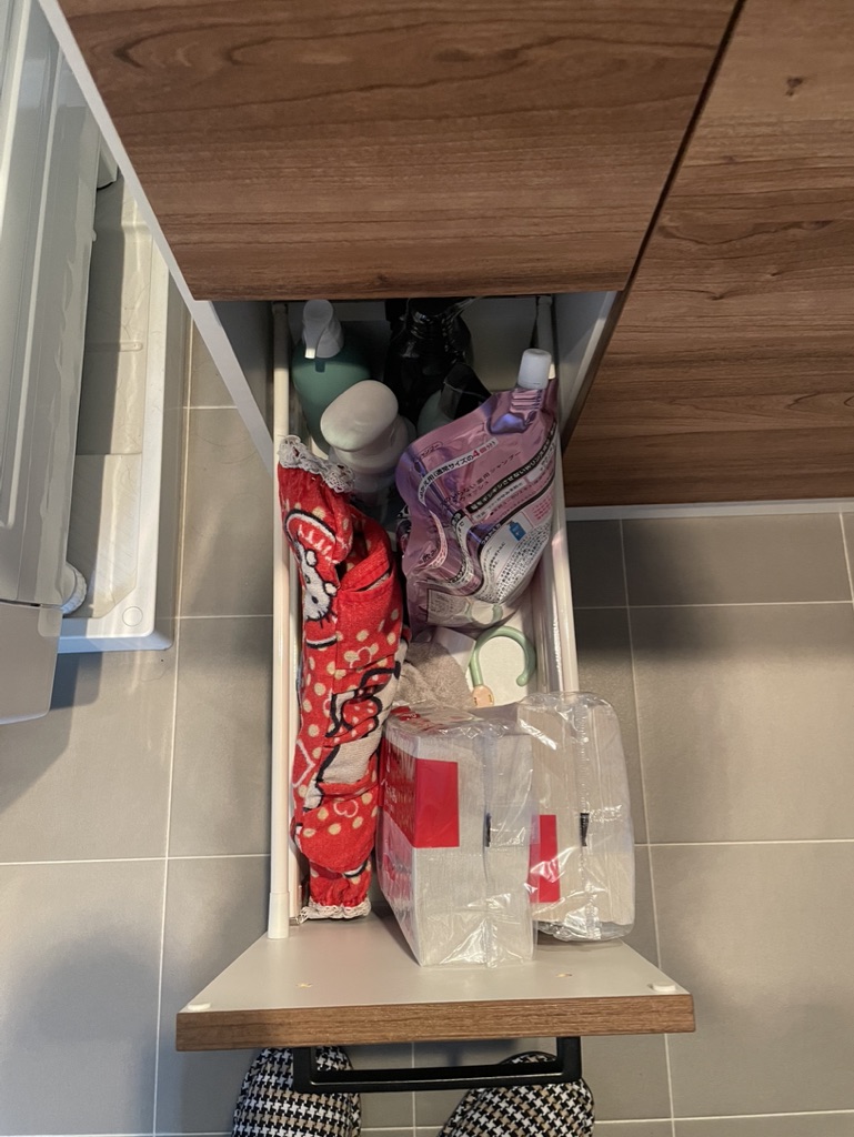 福岡　整理収納アドバイザー　トトノウラボ
片付け前の洗面台引き出し