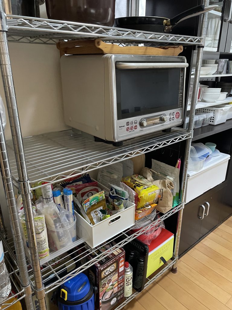 福岡　整理収納アドバイザー　トトノウラボ　キッチン　アフター
片付け後の食材ストック