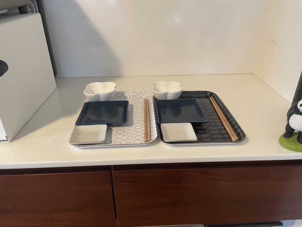 福岡 整理収納アドバイザー トトノウラボ
キッチンのトレーと食器