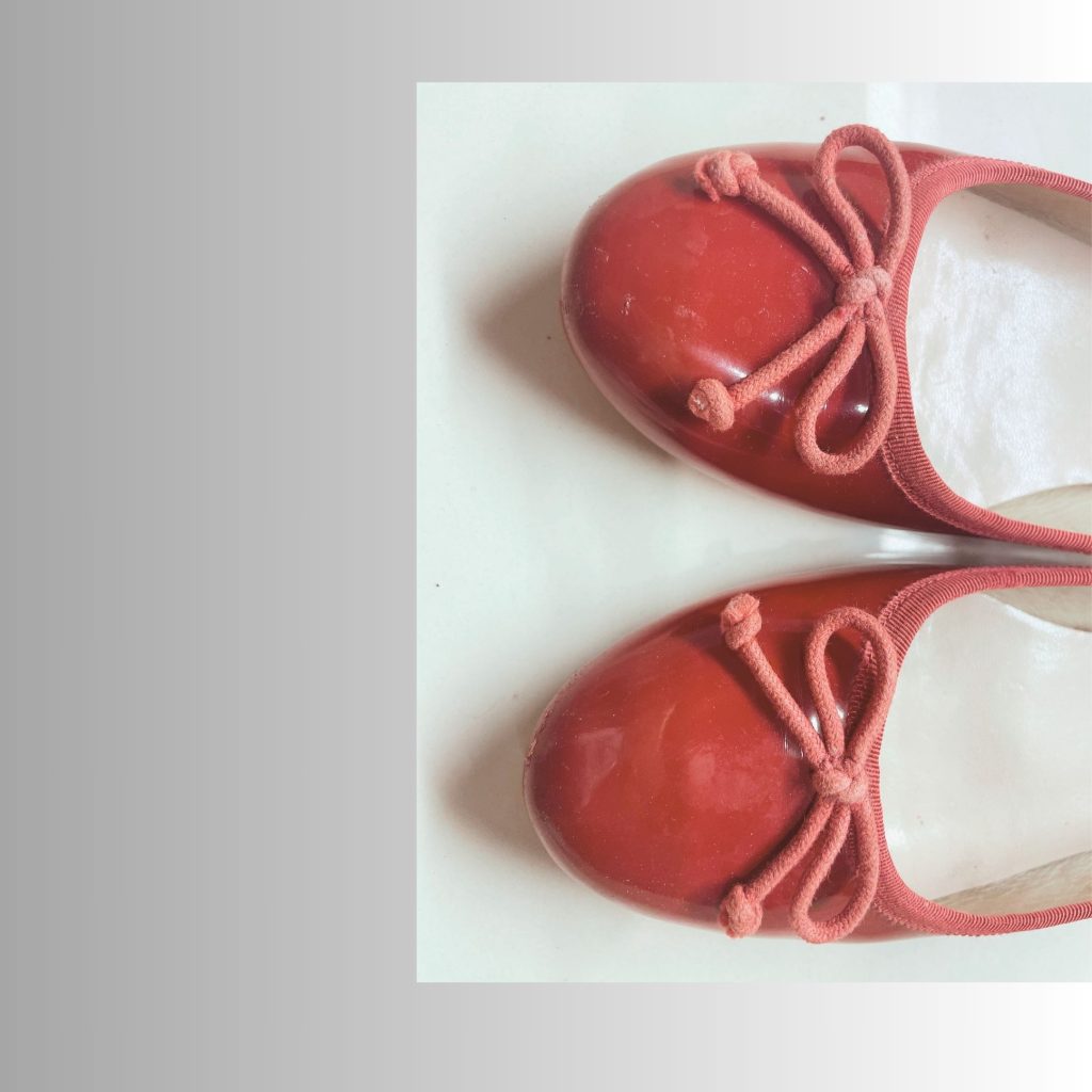 福岡　整理収納アドバイザー　トトノウラボ　
お気に入りの赤い靴