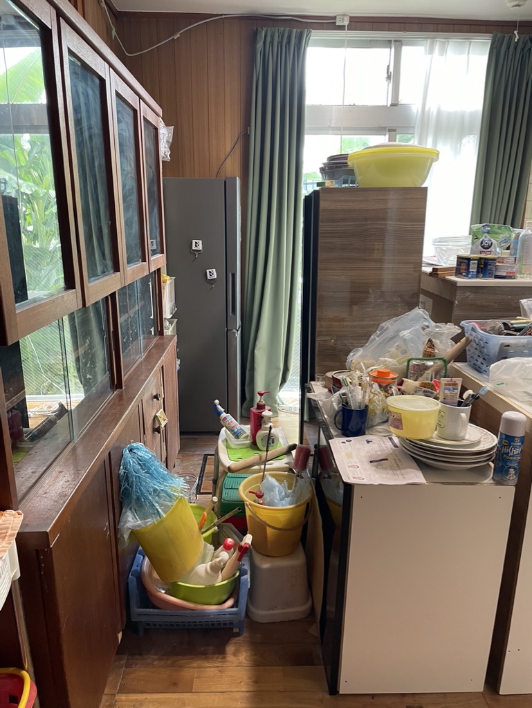 福岡　整理収納アドバイザー　トトノウラボ　実家　キッチン　収納　引き出しの中